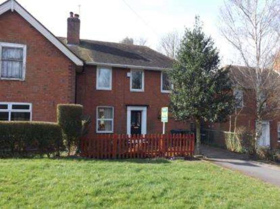 2 Bedroom End of Ter...